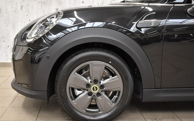 MINI Cooper S cena 165900 przebieg: 8198, rok produkcji 2023 z Ostrów Mazowiecka małe 436